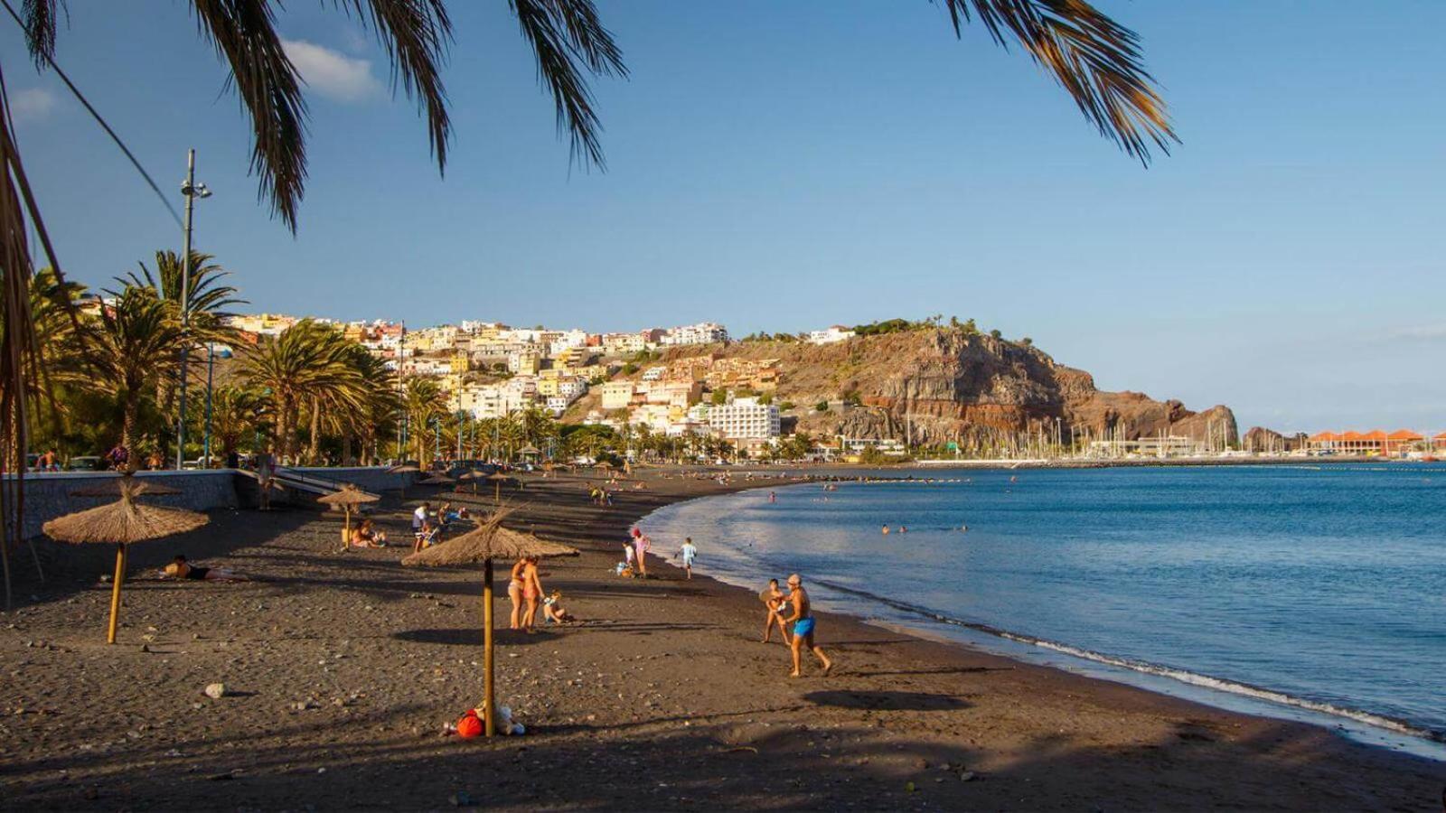 شقة Atico Parque San Sebastián de la Gomera المظهر الخارجي الصورة
